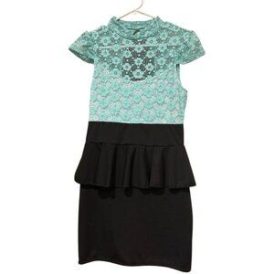 Mint Lace & Black Peplum Bodycon Dress*Rear Zipper*Cap Sleeves*Small*EUC